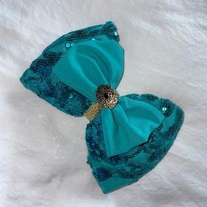 Princess Jasmine Disney Parks sequin hair bow